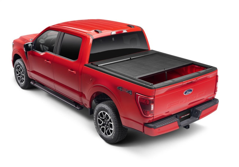 Roll-N-Lock Jeep Gladiator (w/Trail Rail Sys - 60in Bed) M-Series XT Retractable Tonneau Cover