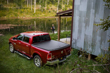 Load image into Gallery viewer, UnderCover Ram 1500 (w/o Rambox) 5.7ft SE Bed Cover - Black Textured