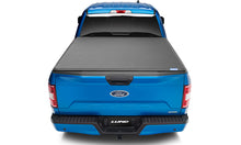 Load image into Gallery viewer, Lund Nissan Titan (5.5ft. Bed w/o Titan Box) Genesis Elite Tri-Fold Tonneau Cover - Black