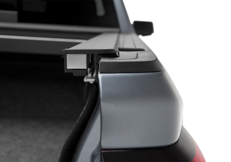 Roll-N-Lock Chevrolet Silverado 1500 SB 77-3/4in A-Series Retractable Tonneau Cover