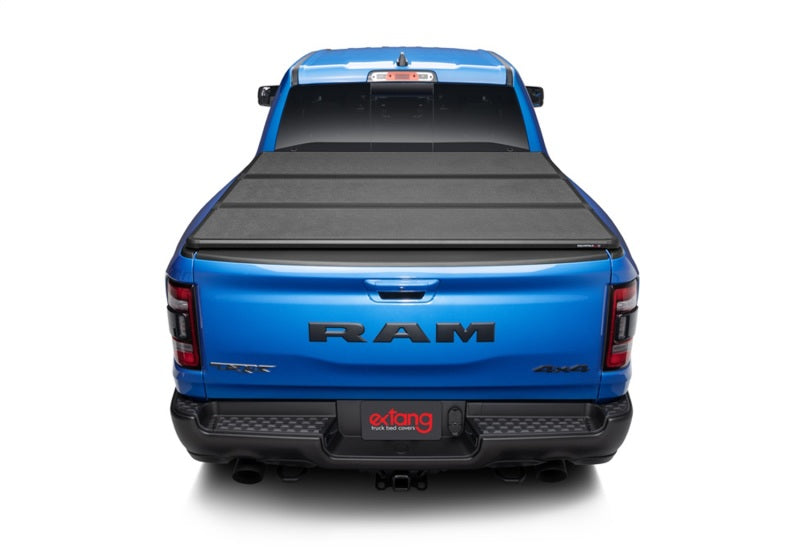 Extang 09-18 Dodge Ram / Classic 1500 (5ft. 7in. Bed) Solid Fold ALX