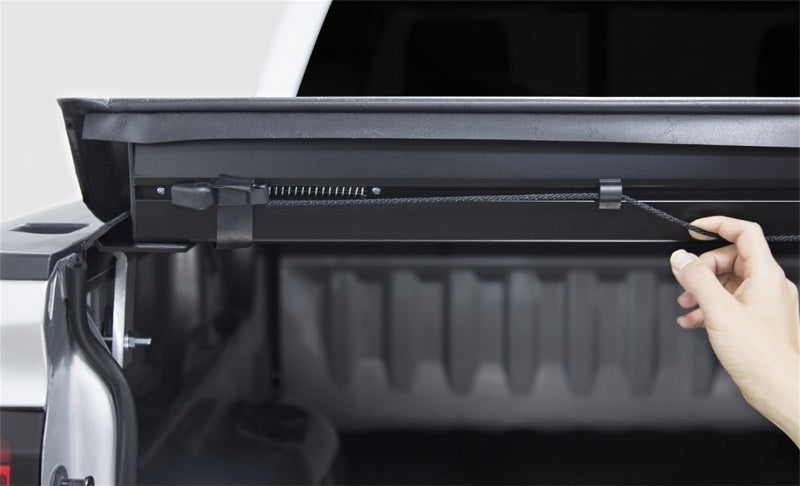 Access Lorado 05+ Frontier Crew Cab 5ft Bed (Clamps On w/ or w/o Utili-Track) Roll-Up Cover