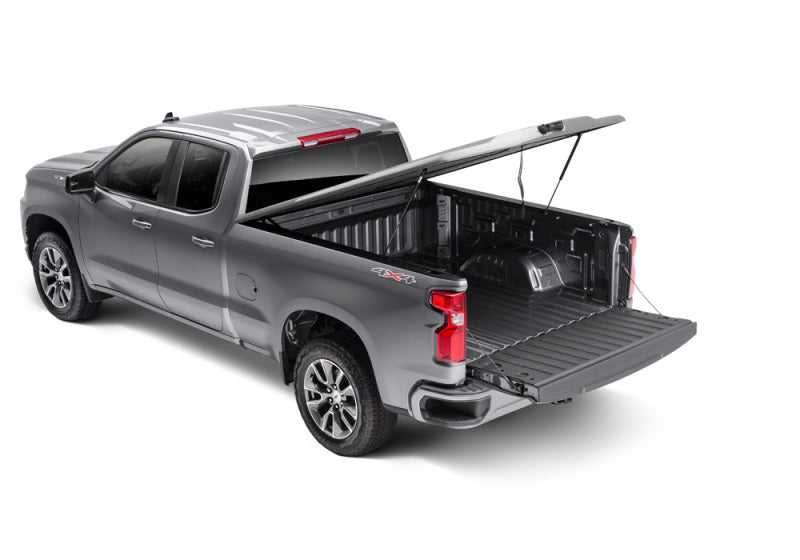 UnderCover Chevy 2500/3500 HD 6.9ft Elite LX Bed Cover - Pacific Blue Metallic