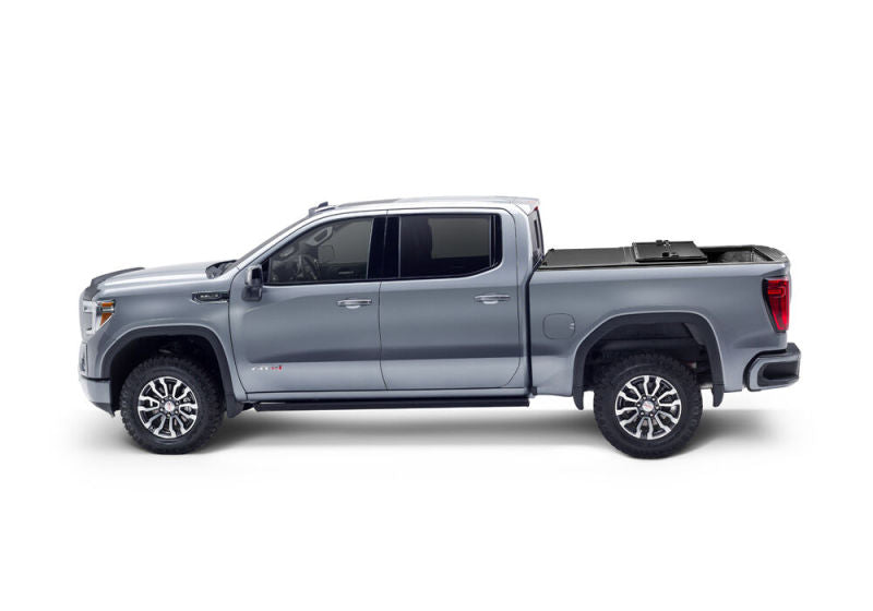 UnderCover Silverado / Sierra Limited/Legacy 5.5ft Triad Bed Cover