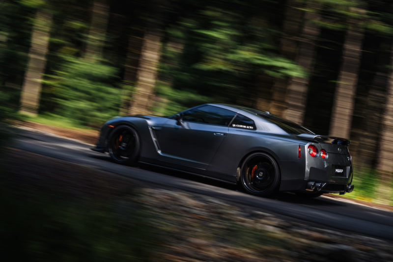 MBRP Nissan GTR 3.8L Stainless Steel 3.5in Cat-Back, Dual Split Rear Quad Carbon Tips