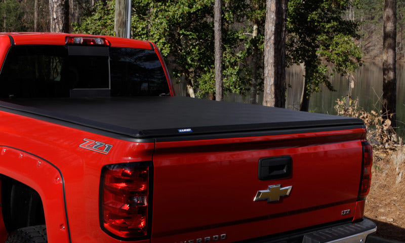 Lund Ford Maverick (4.5ft Bed) Hard Fold Tonneau Cover - Black