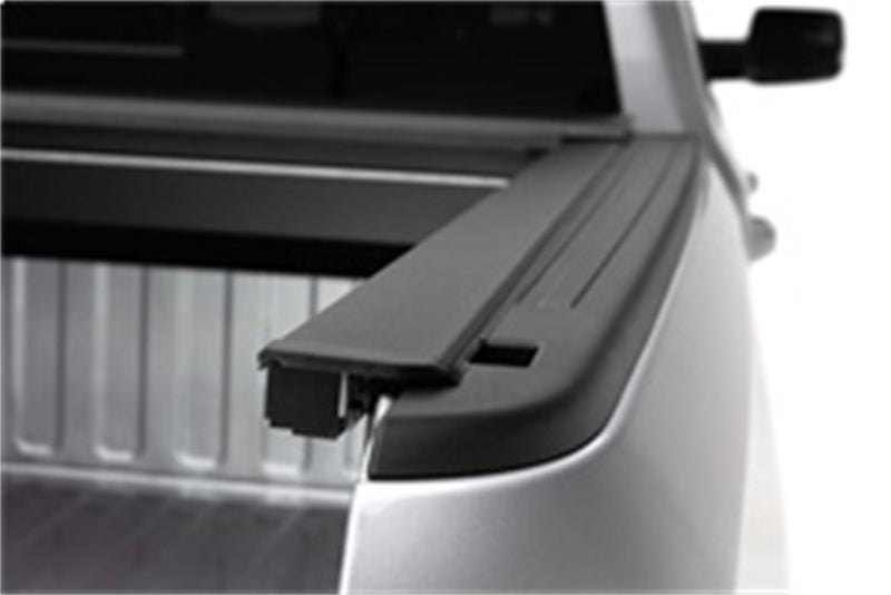 Roll-N-Lock Chevrolet Silverado 1500 XSB 68-3/8in A-Series Retractable Tonneau Cover