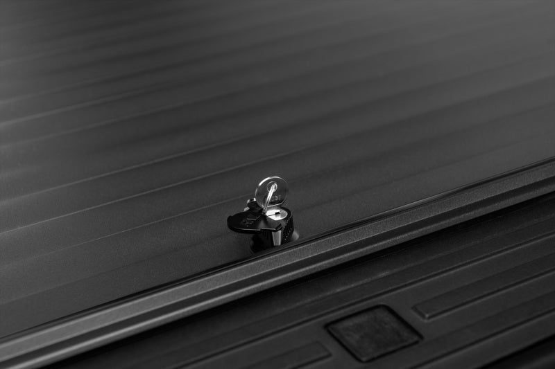 Roll-N-Lock Chevrolet Colorado/GMC Canyon 59-1/8in A-Series Retractable Tonneau Cover