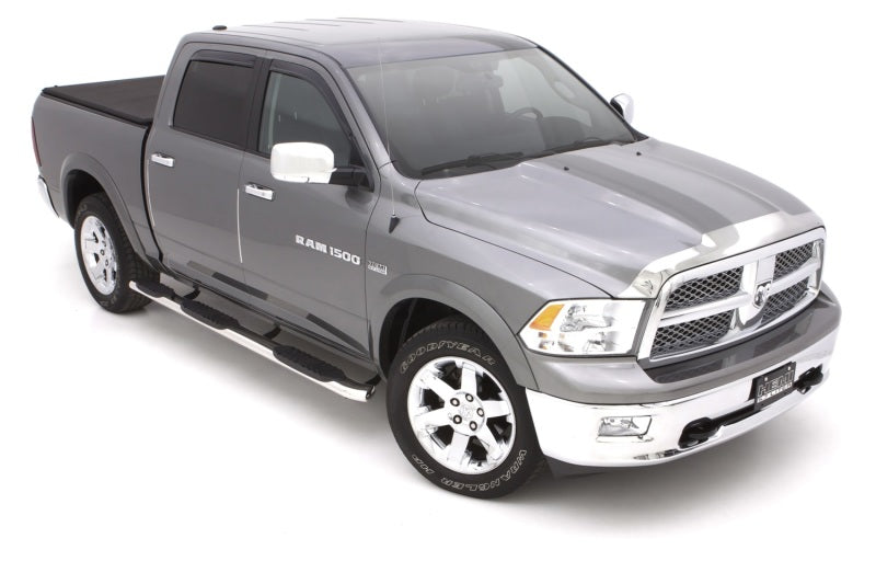 Lund Dodge Ram 1500 Crew Cab (5.5ft. Bed) 5in. Oval WTW SS Nerf Bars - Polished