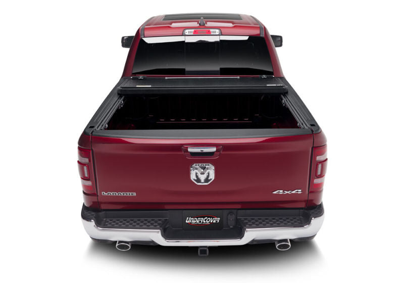 UnderCover Dodge Dakota 5.5ft Flex Bed Cover