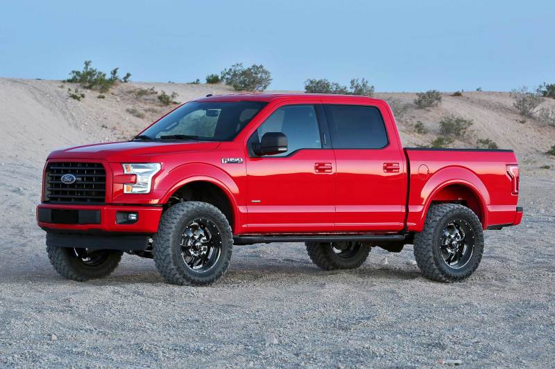 Fabtech 15+ Ford F150 2WD 4in Perf Sys w/2.5 Resi & 2.25