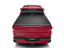 Load image into Gallery viewer, Lund Chevrolet Silverado 1500 (5.5ft. Bed) Genesis Tri-Fold Tonneau Cover - Black
