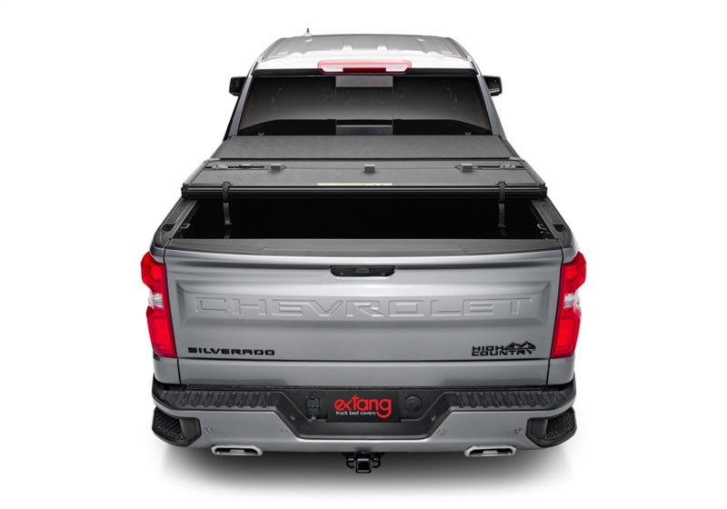 Extang 14-19 Chevy/GMC Silverado/Sierra 1500 (8ft. 2in. Bed) Solid Fold ALX