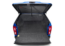 Load image into Gallery viewer, UnderCover Ford Ranger 5ft Elite LX Bed Cover - Ingot Silver