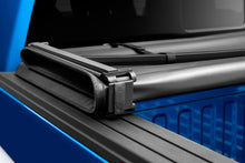 Load image into Gallery viewer, Lund Nissan Frontier 6ft. Bed - Genesis Tri-Fold Tonneau Cover - Black