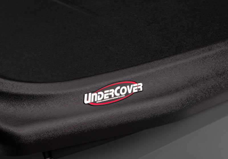 UnderCover Ford F-250/F-350 6.8ft SE Bed Cover - Black Textured