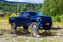 Load image into Gallery viewer, Belltech Chevrolet Silverado / GMC Sierra 1500 4WD 4in Suspension Lift Kit w/ Shocks